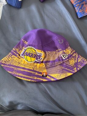 New Era Los Angeles Lakers Purple and Yellow Bucket Hat